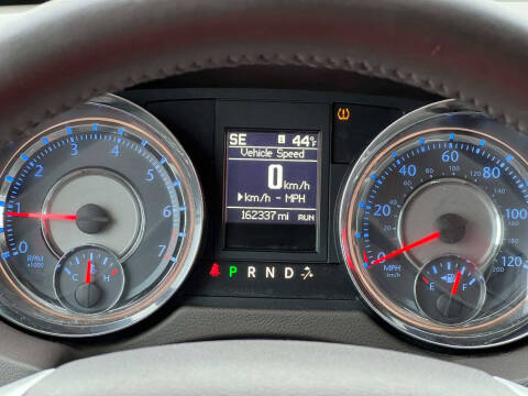 2014 Chrysler Town and Country Touring