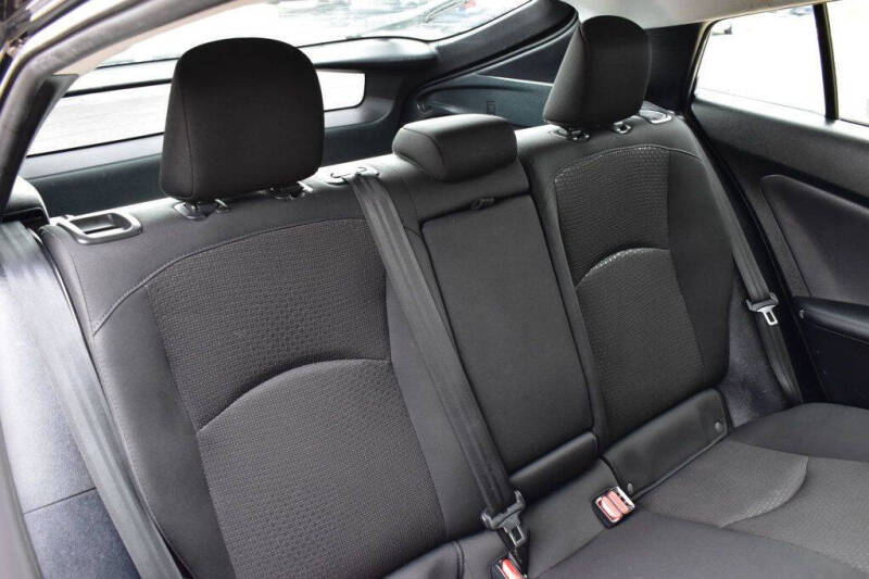 2022 Toyota Prius LE