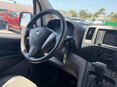 2020 Nissan NV200