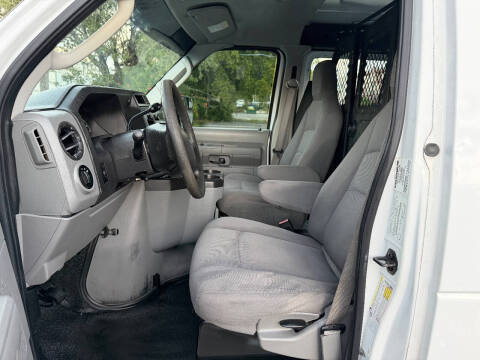 2013 Ford E-Series E-150