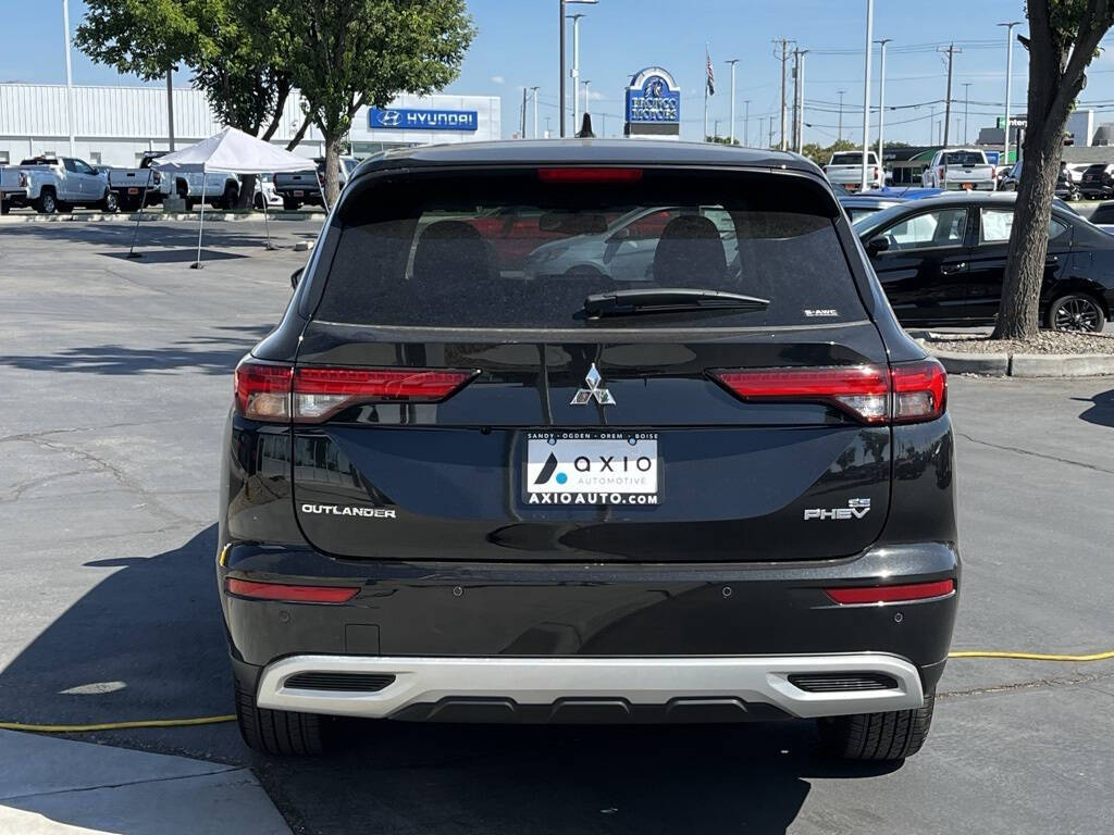 2024 Mitsubishi Outlander PHEV for sale at Axio Auto Boise in Boise, ID