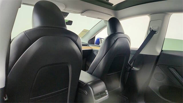 2025 Tesla Model Y Long Range