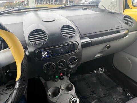 2003 Volkswagen New Beetle GLS