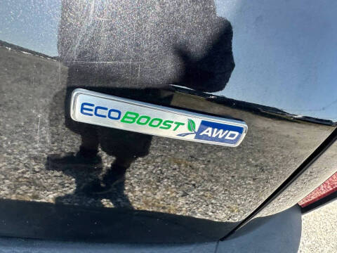 2020 Ford Escape SE