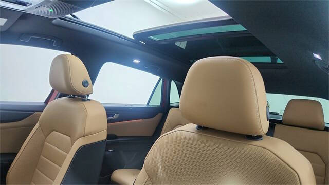 2025 Volkswagen Atlas Cross Sport SEL R-Line Black 4Motion