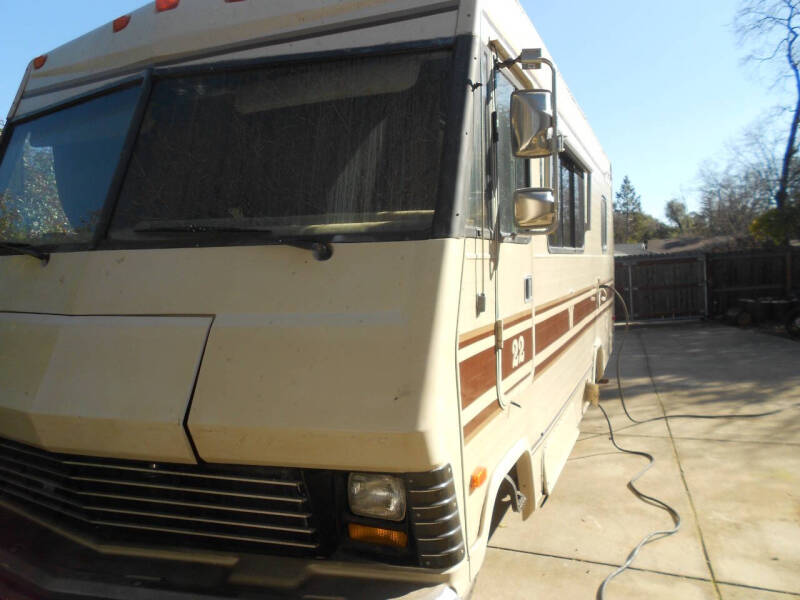 1983 Winnebago 22r