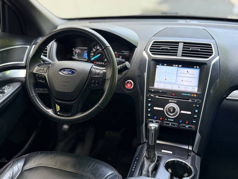 2017 Ford Explorer Sport