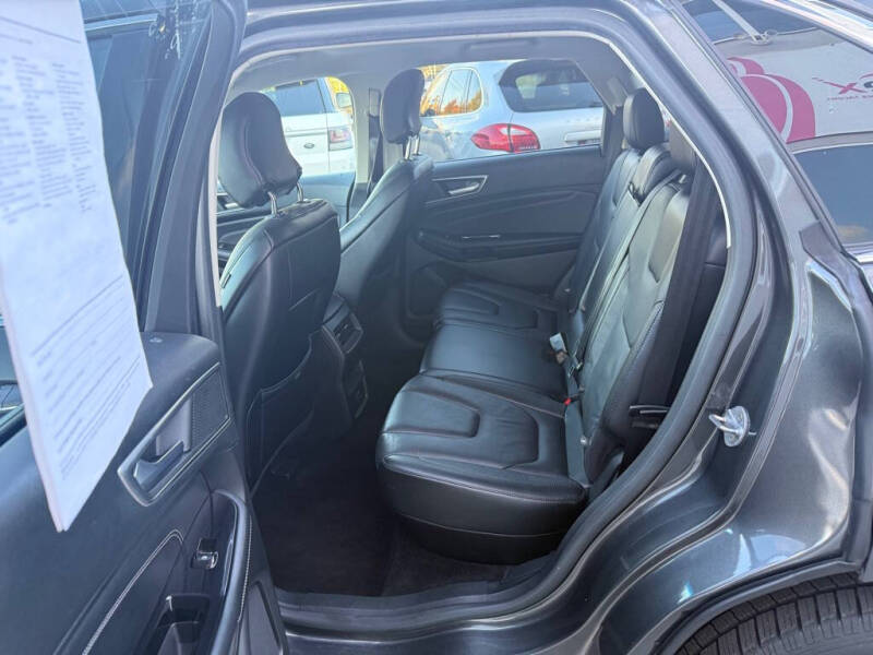 2015 Ford Edge Titanium