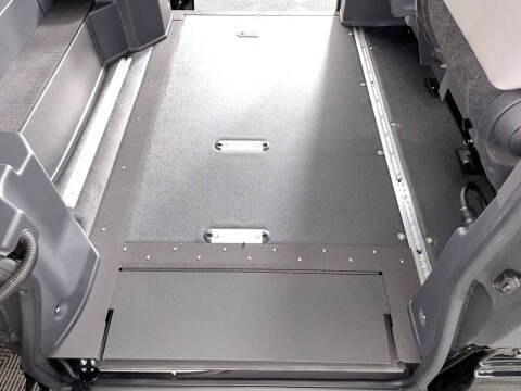 2023 Toyota Sienna LE 8-Passenger