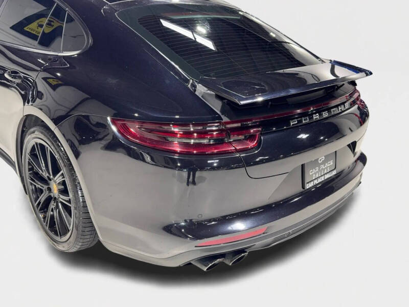 2018 Porsche Panamera