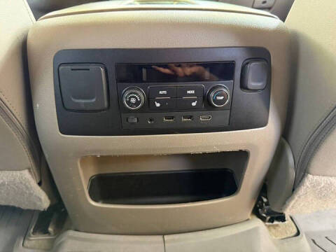 2019 GMC Yukon XL SLT