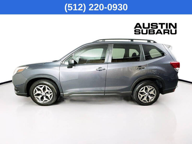 2024 Subaru Forester Premium