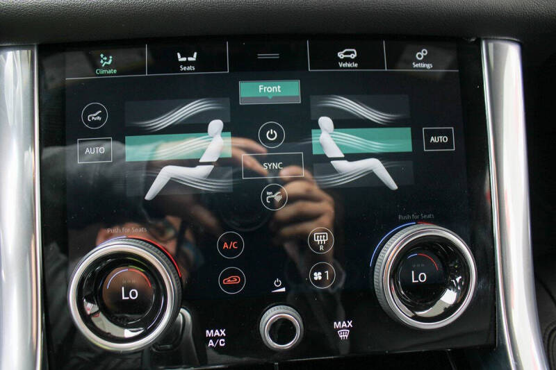 2021 Land Rover Range Rover Sport HSE Silver Edition