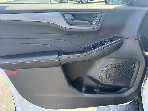 2025 Ford Escape Active