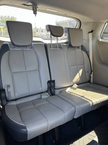 2017 Kia Sedona LX