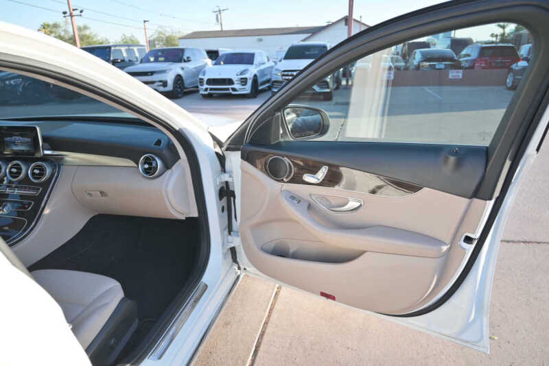 2017 Mercedes-Benz C-Class