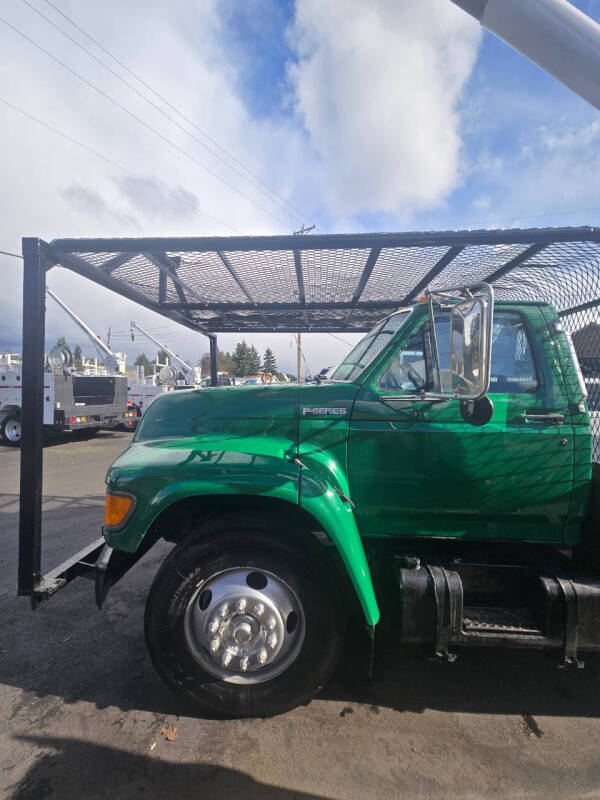 1999 Ford F-800