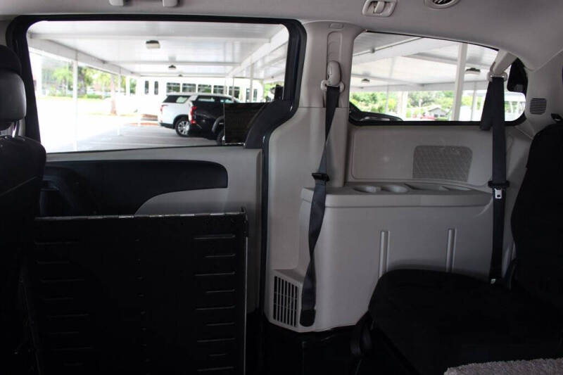 2013 Dodge Grand Caravan SXT