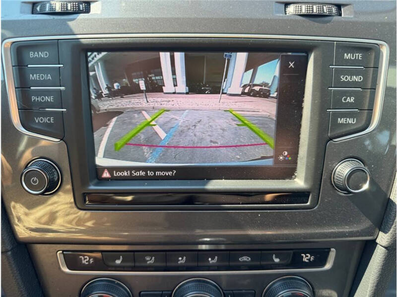 2016 Volkswagen e-Golf SE