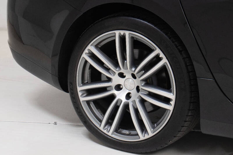 2017 Maserati Ghibli