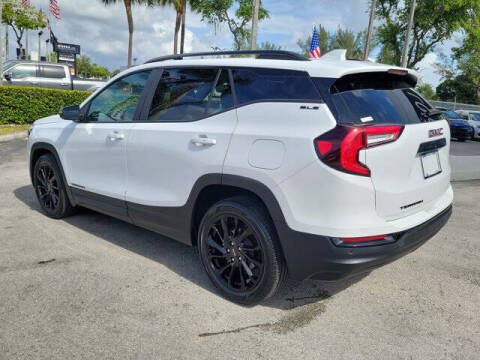 2023 GMC Terrain SLE