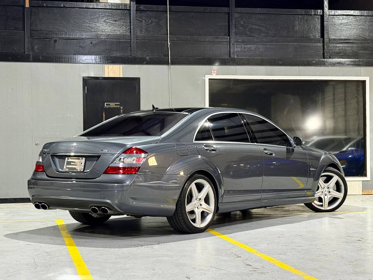 2008 Mercedes-Benz S-Class for sale at Carnival Car Company in Victoria, TX