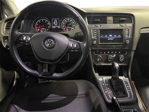 2017 Volkswagen Golf Alltrack