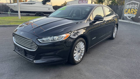 2014 Ford Fusion Hybrid SE