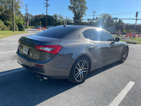 2015 Maserati Ghibli