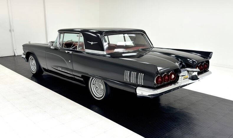 1960 Ford Thunderbird