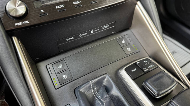 2018 Lexus IS 300