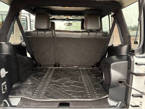 2014 Jeep Wrangler Unlimited Sahara