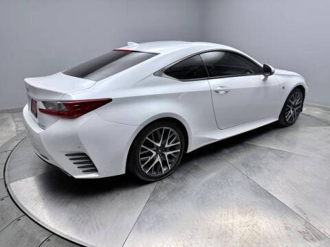 2016 Lexus RC 200t