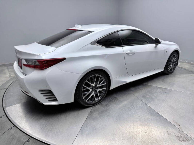 2016 Lexus RC 200t