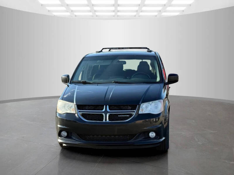 2011 Dodge Grand Caravan Crew