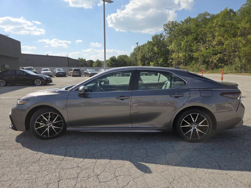 2024 Toyota Camry SE