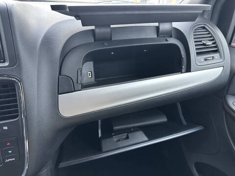 2017 Dodge Grand Caravan GT