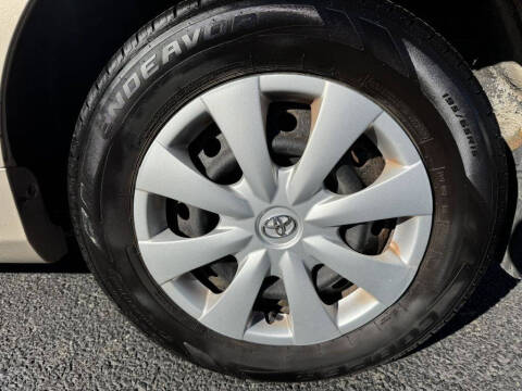 2009 Toyota Corolla LE