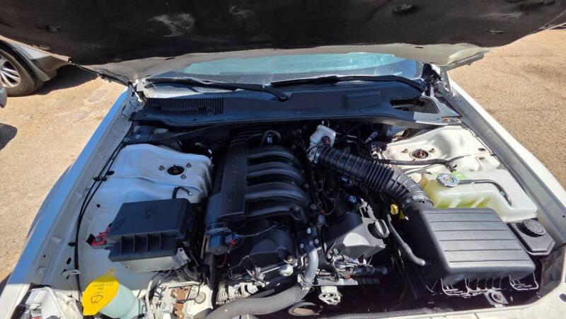 2007 Dodge Magnum SE