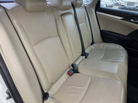 2017 Honda Civic Touring