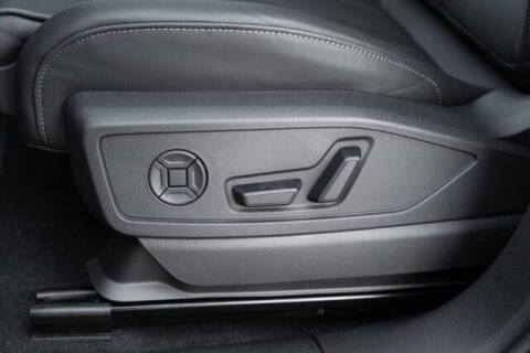 2025 Audi Q5 quattro Premium Plus TFSI