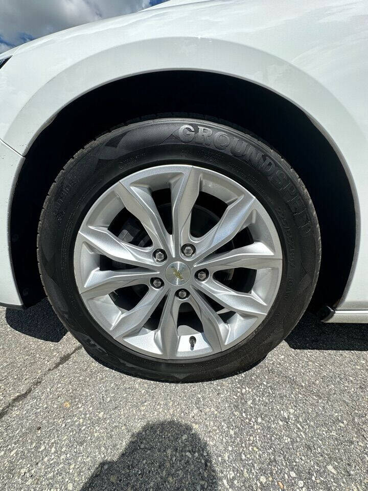 2020 CHEVROLET Malibu Sedan - $14,999