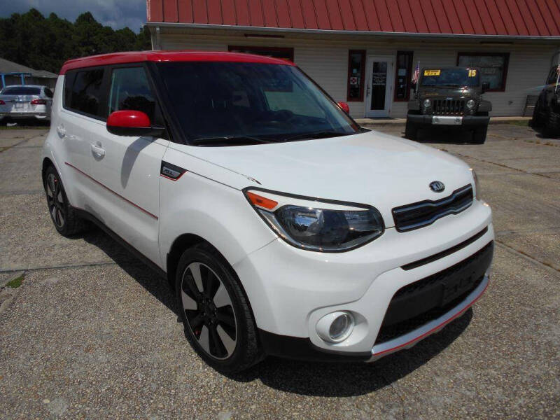2017 Kia Soul +