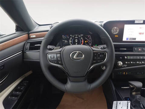 2025 Lexus ES 350