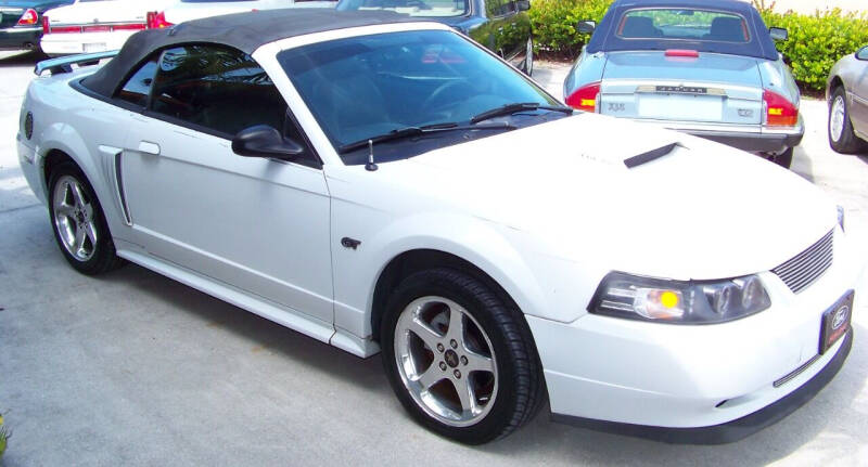 2003 Ford Mustang null photo 5