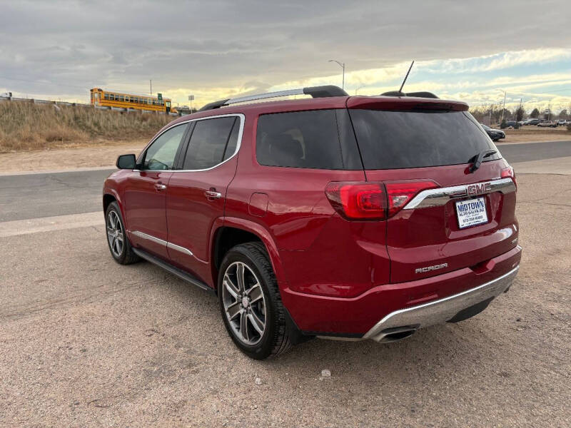 2019 GMC Acadia Denali