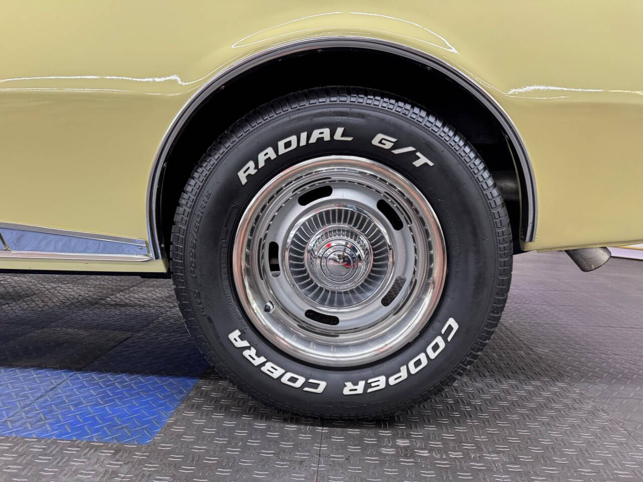 1967 Chevrolet Camaro 26