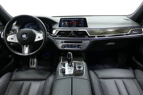 2021 BMW 7 Series 740i