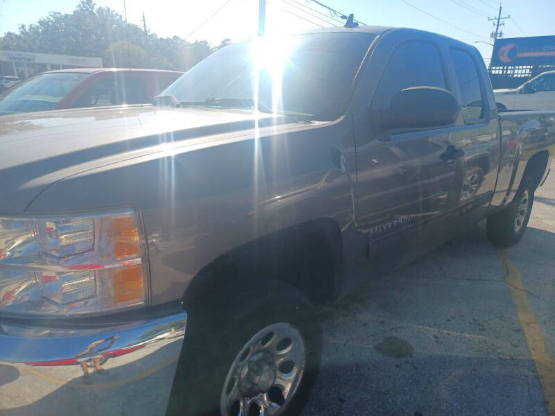 2013 Chevrolet Silverado 1500 for sale at Auto Solutions in Jacksonville FL