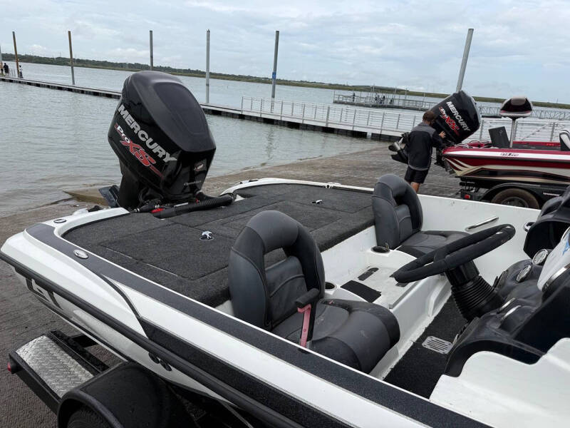 2014 Nitro Z-7